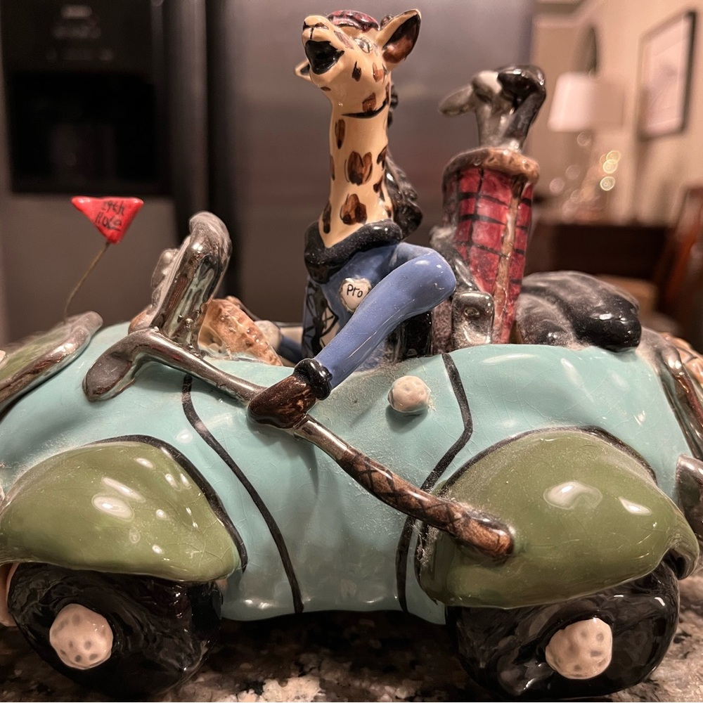 Blue Sky golfing giraffe ceramic trinket box